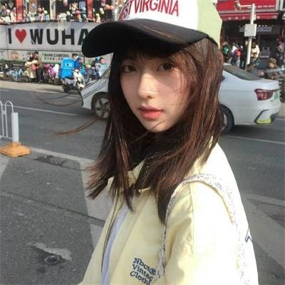 贝蕾妮丝海报